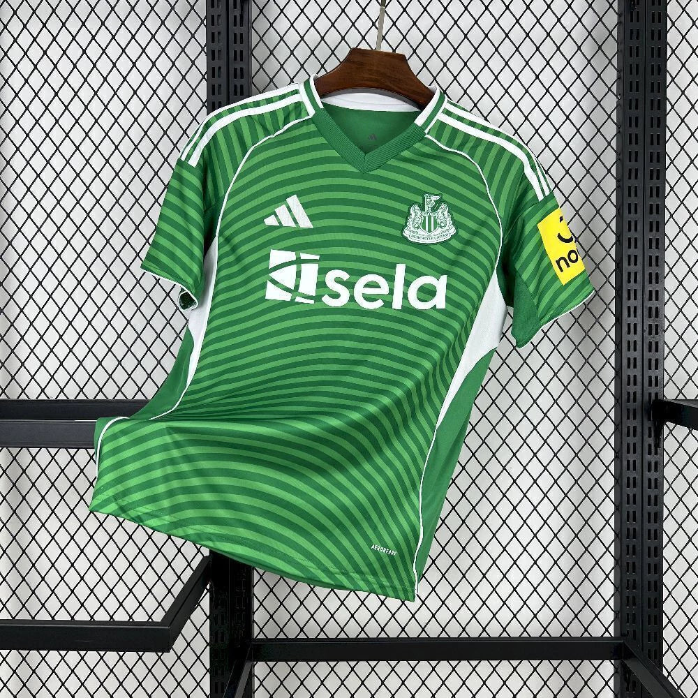 Newcastle Thirdkit 2025/2026