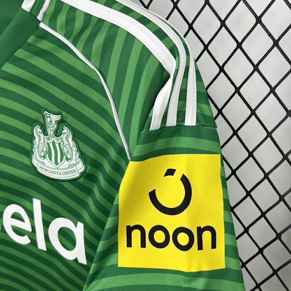 Newcastle Thirdkit 2025/2026
